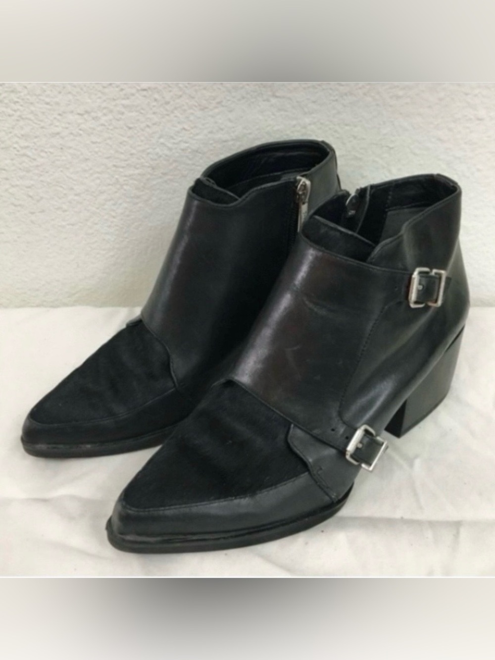 Circus Sam Edelman Women's Black Pointy Cow Hair Leather Chunky Bootie Size 6.5